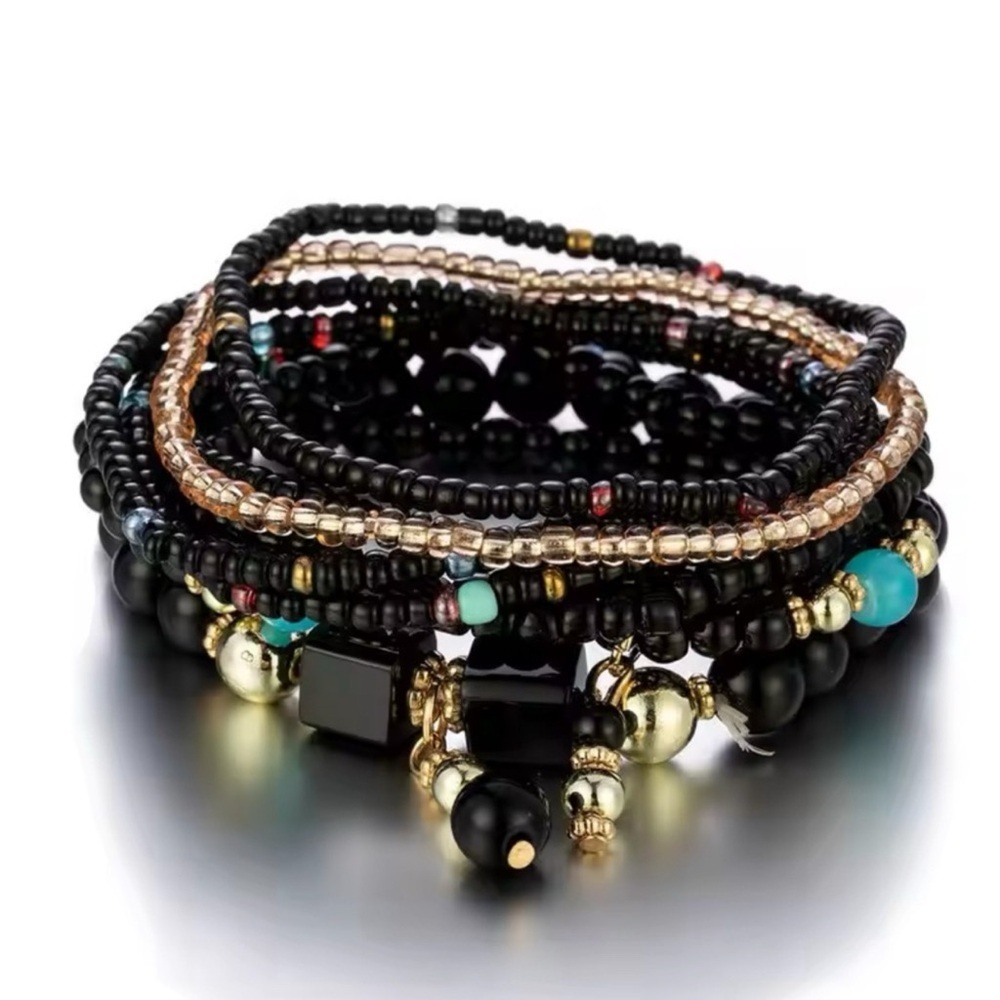 🖤💛Bohemian Black and Gold🖤💛Set of 8 Layered Bracelets/NIP